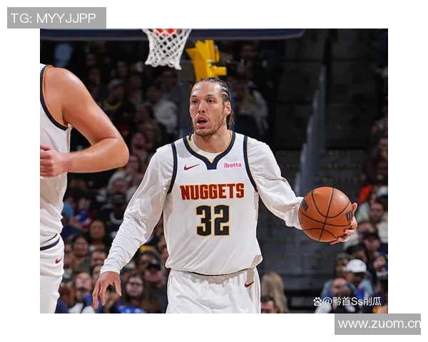 半场战报太阳落后掘金布克与狄龙合力贡献24分约基奇助攻表现抢眼