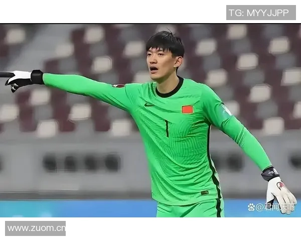 王钰栋热身赛遭泰国队飞踹重创痛苦倒地引发关注与担忧